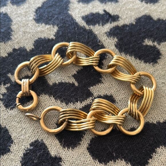 Elegant Gold Filled CHUNKY 23g! 12k Detailed Rare CURB Link Bracelet - Picture 1 of 4